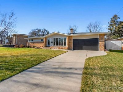 562 S Bennett Ave, Palatine, IL, 60067