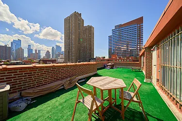 Rented by Living New York