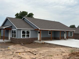 904 W 5th St, Beggs, OK 74421