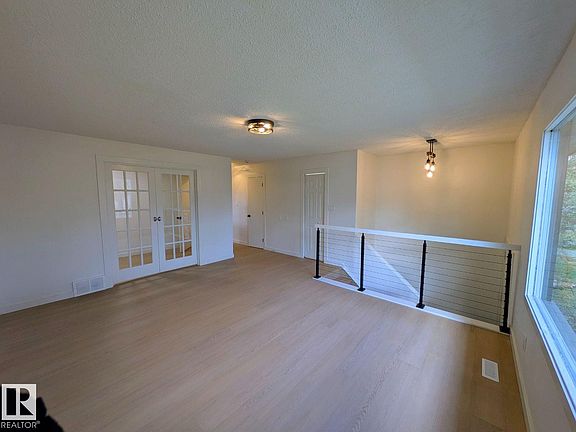 4th image of 12716 125th St NW