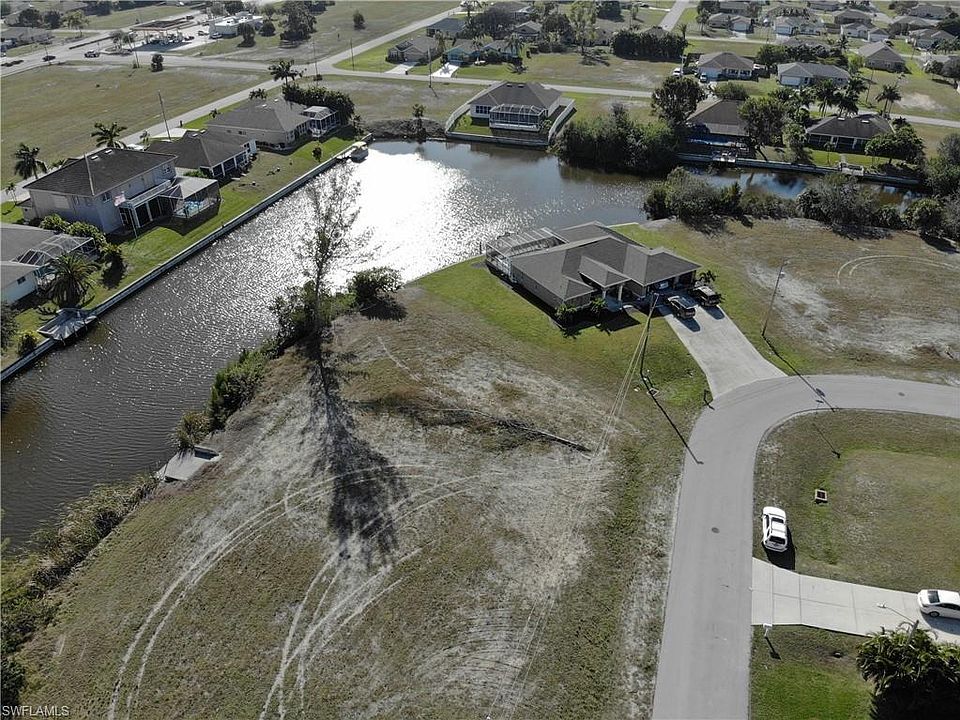 1st image of 3615 SW 8th Ct