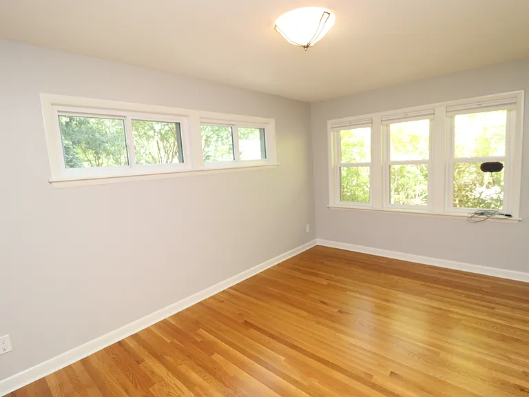 1009 Dogwood Ln — Photo 13