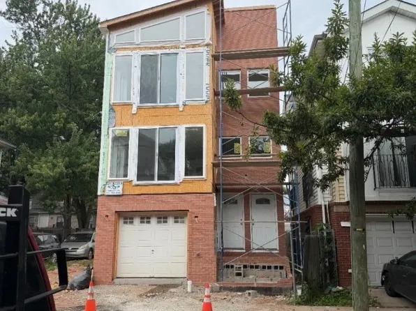 775 South 13th Street, Newark City, NJ 07108