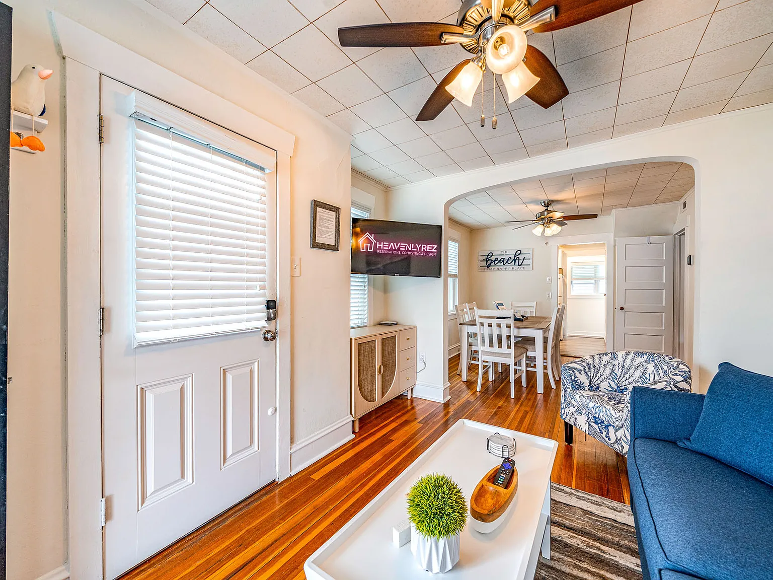806 Delancey Pl — Photo 2