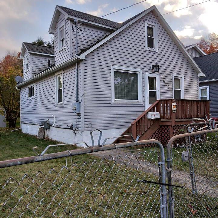 1st image of 1603 W 6th Ave