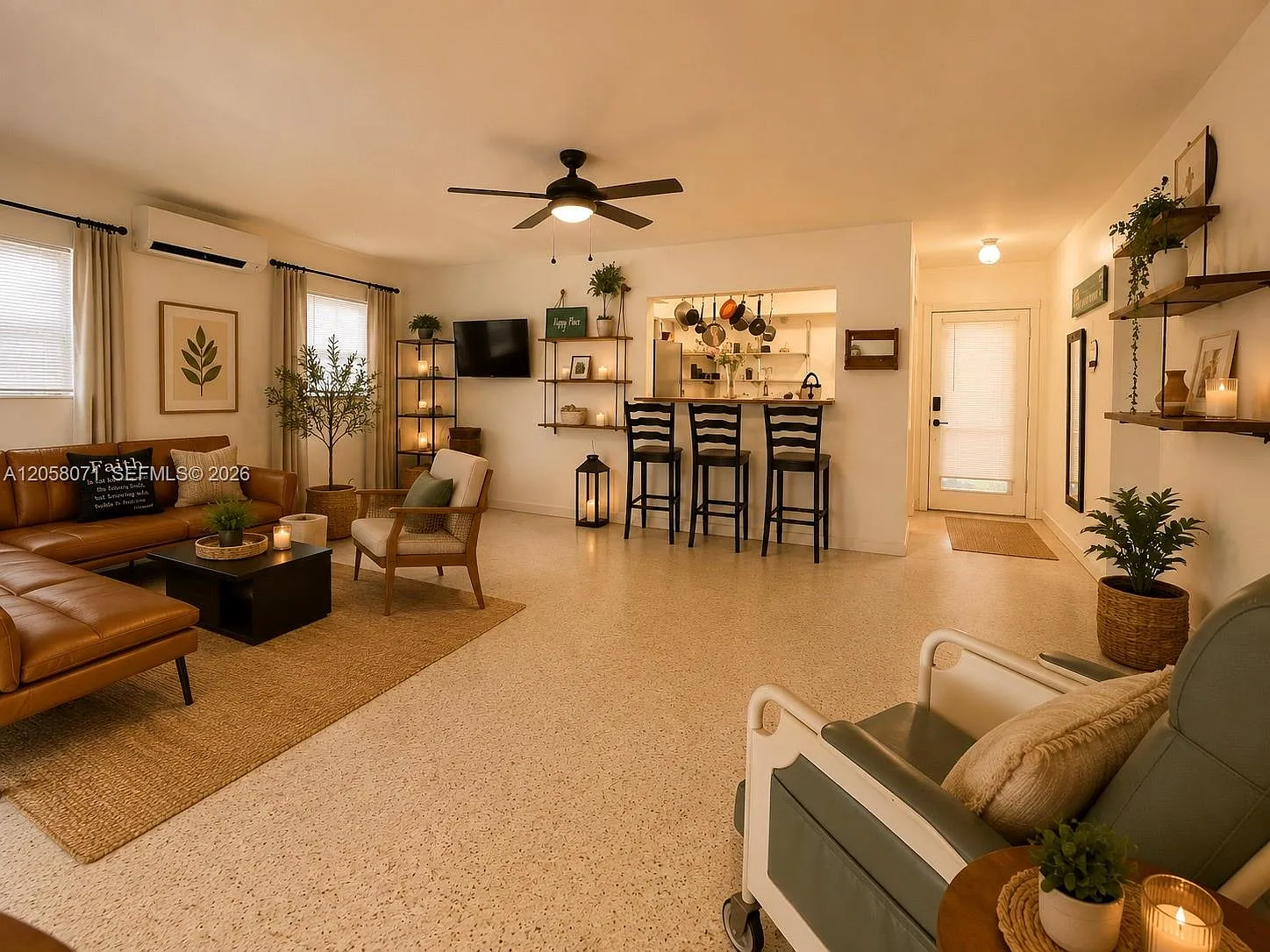 1st Addn To Pine Tree Lak — Photo 2