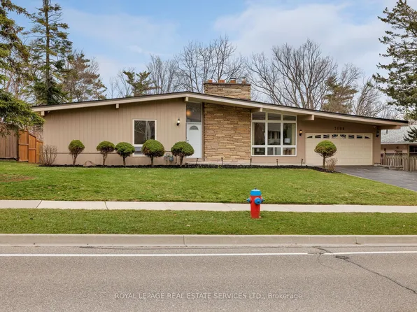 1106 Falgarwood Dr, Oakville, ON L6H 1N9