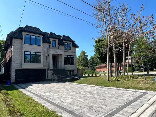 158 Elmwood Ave, Richmond Hill, ON L4C 1K3