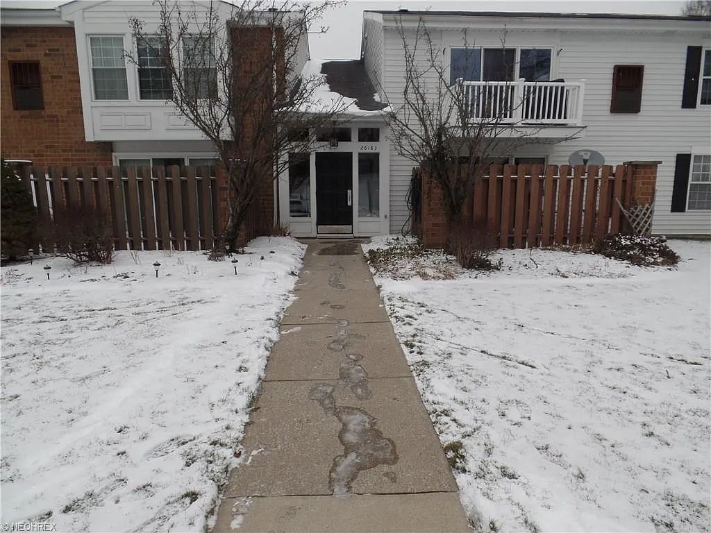 26183 Raintree Blvd APT C12 photo 1