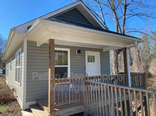 385 Caribou Rd, Asheville, NC 28803