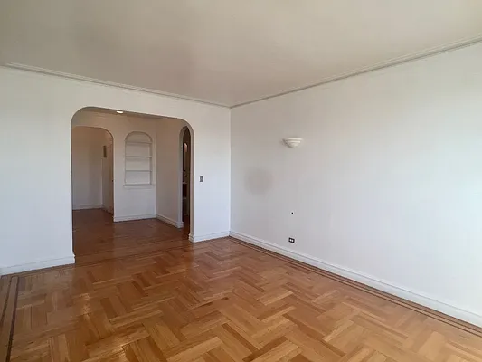 Rented by Sovereign Associates | media 15