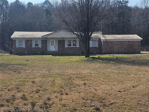 2nd image of 457 Rodeo Arena Rd