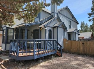 440 Elysian Blvd, Big Bear City, CA 92314