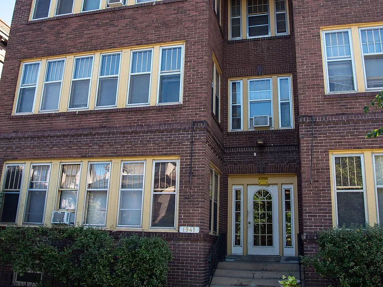 1941 Aldrich Ave S #11 — Photo 5
