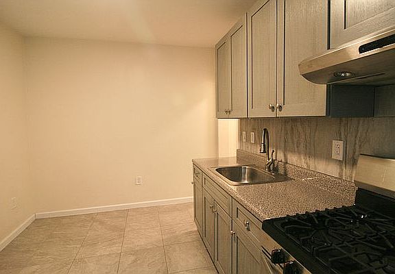 3rd image of 4411 28th Ave APT 1