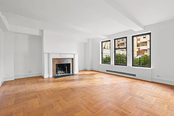 Sold by Bold New York | media 11