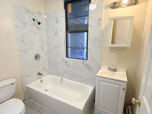 47 Orange St #1N, Hartford, CT 06106