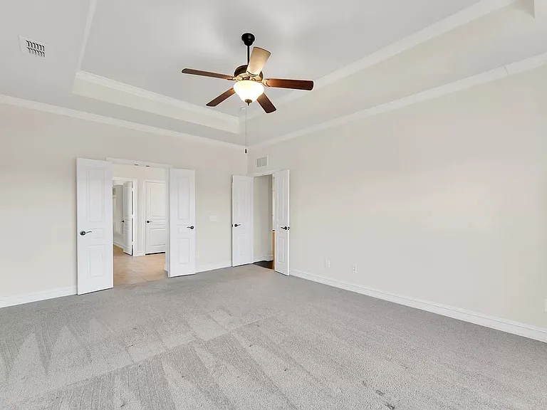 1044 Palmetto Dr — Photo 16