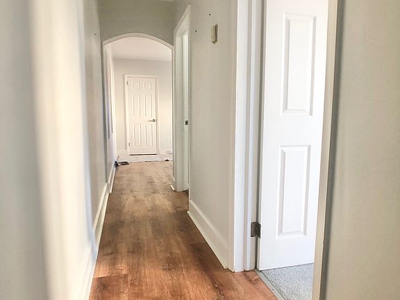 4th image of 26 Lafayette St APT 1