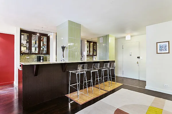 Sold by Nest Seekers International | media 4