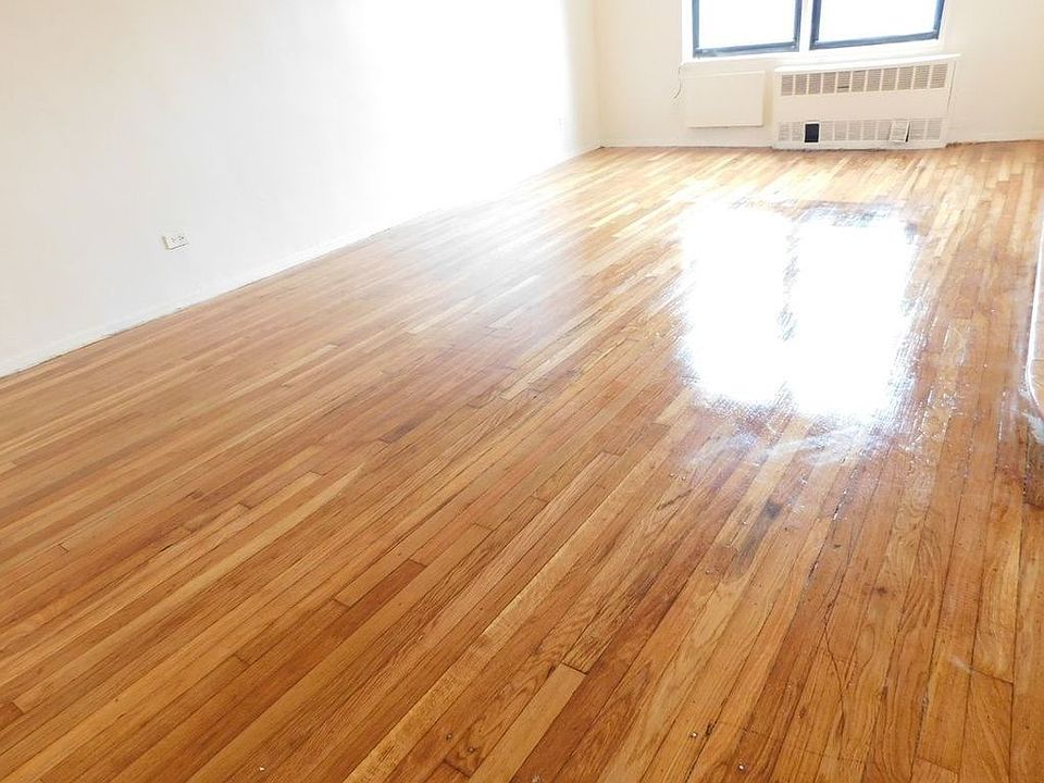 Huge Bedroom