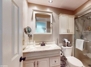 1181 Windward Dr, Pembroke Pines, FL 33026