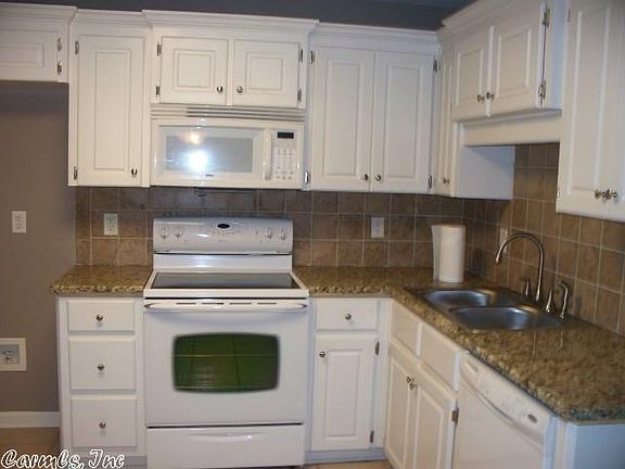 2nd image of 48 Woodbridge Dr