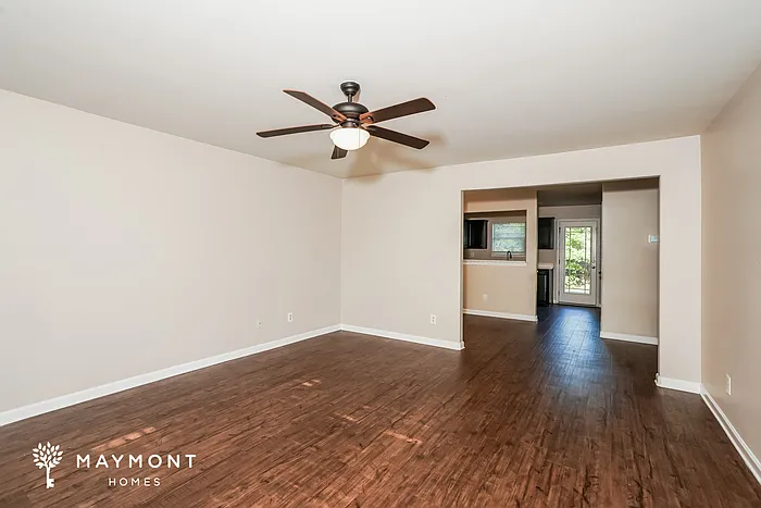 1110 Jury Ct — Photo 5