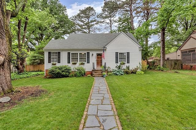 1st image of 1204 Beverly Dr