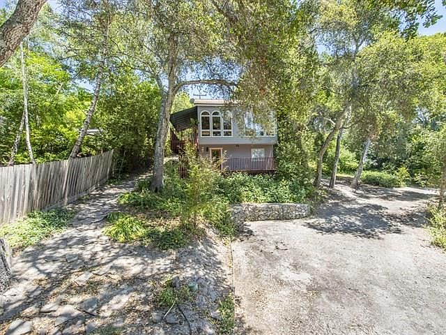 1st image of 301 Cuesta Real