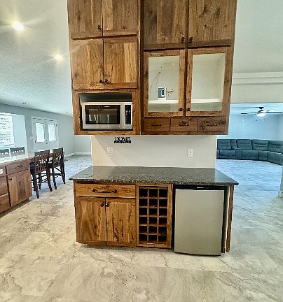 2nd image of 1345 Agate Rd