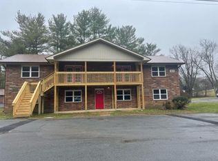 1804 Parkwood Ln #17, Johnson City, TN 37604