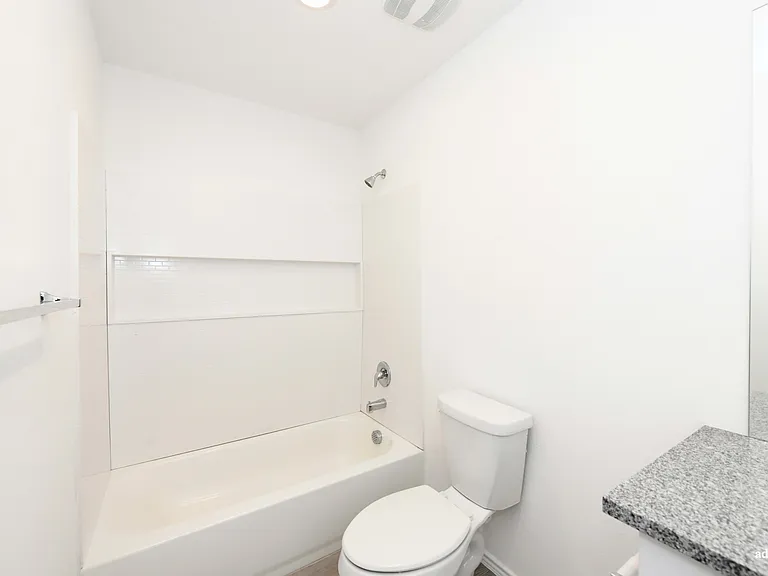 1059 Finesse Ln — Photo 22