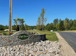 1 Forest Ln, Kennebunk, ME 04043