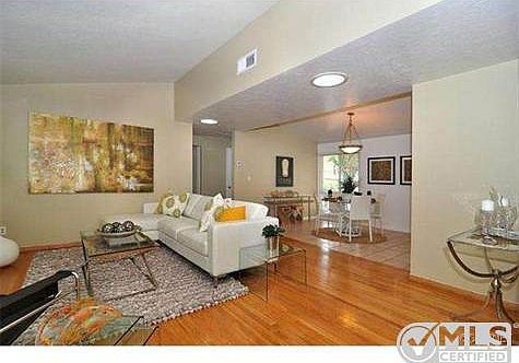 4th image of 5806 Laramie Ave