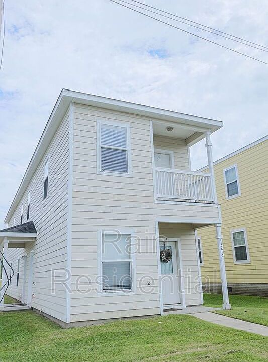 1st image of 12053C Highland Way