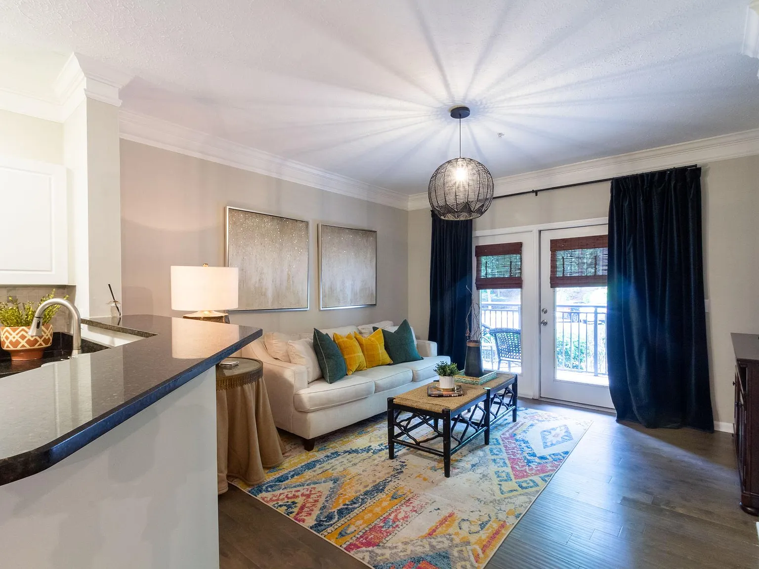 1 bed, 800 sqft, $1,850 — Photo 2