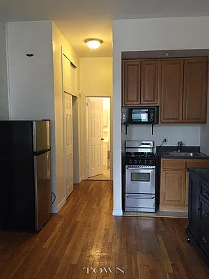 Rented by Town Residential | media 22