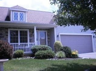 4234 Green Park Dr, Mount Joy, PA 17552