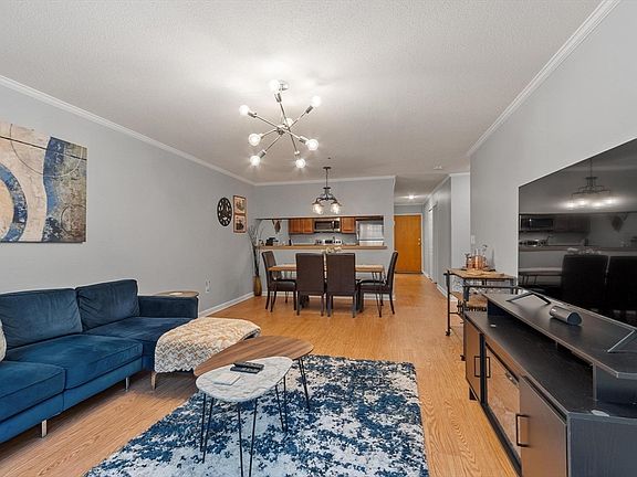 3rd image of 148 Main St APT B333