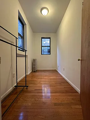 Rented by Shai Realty Management Inc | media 14