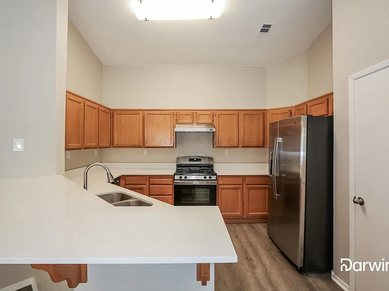 5930 Red Dawn St — Photo 3