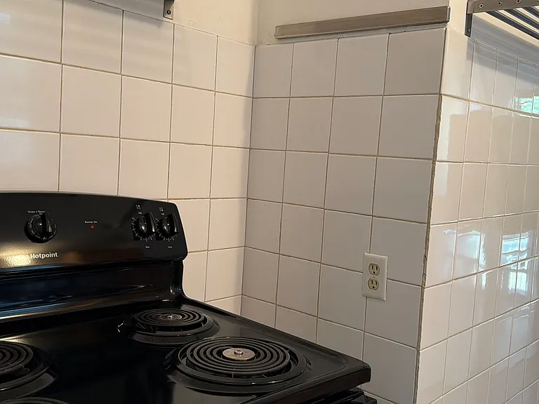 2383 S Williams St — Photo 18
