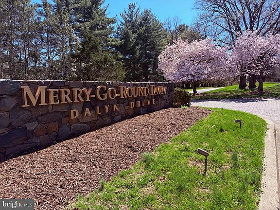 3rd image of 11512 Morning Ride Dr