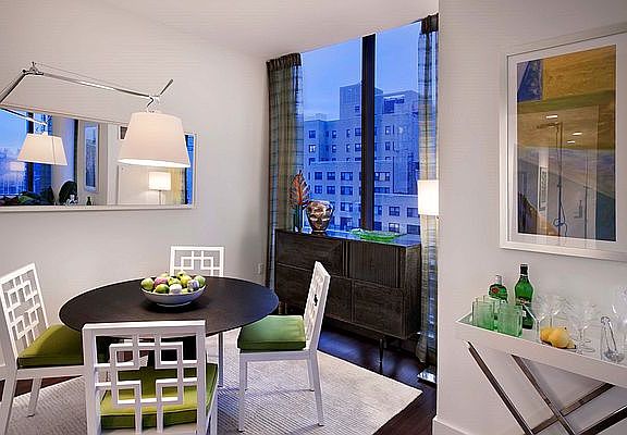 3rd image of 200 W 67th St #28E