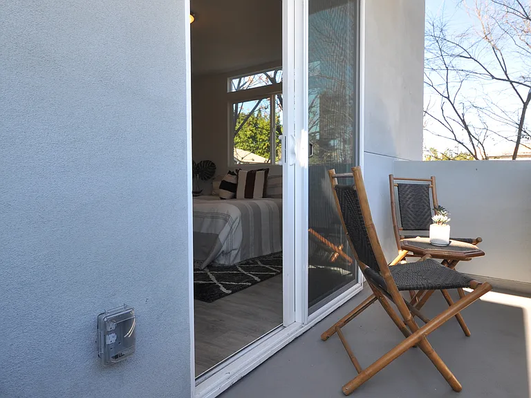 5720 Klump Ave #3 — Photo 29