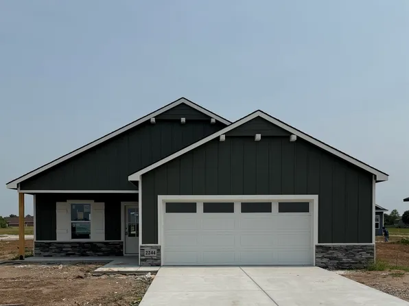 2244 S Colt Pl, Haysville, KS 67060