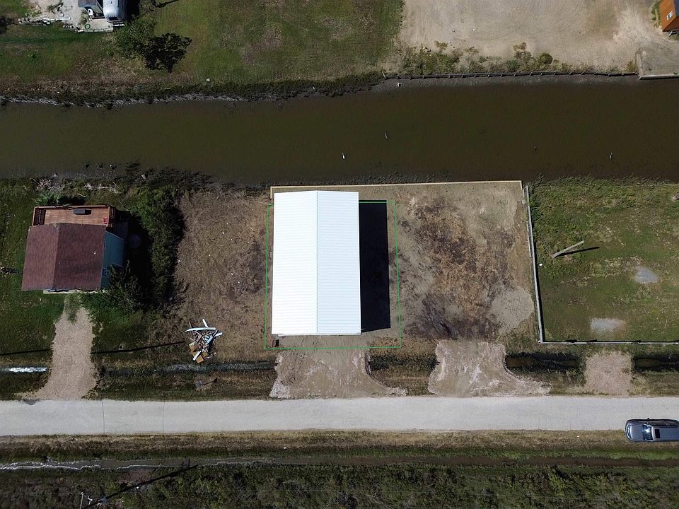 2nd image of 1229 N Jacks Rd