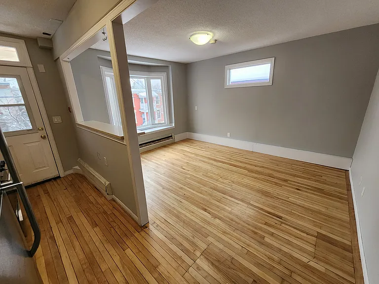 342 Somerset St E #B — Photo 18