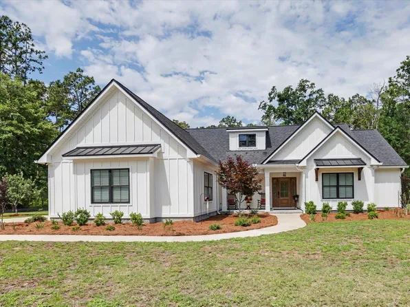 131 Sellars Dr, Crawfordville, FL 32327